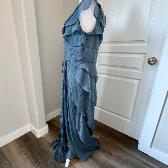 David's Bridal Formal Prom Bridesmaid Chiffon Tiered Dress Gown Dusty Blue - Picture 4 of 8